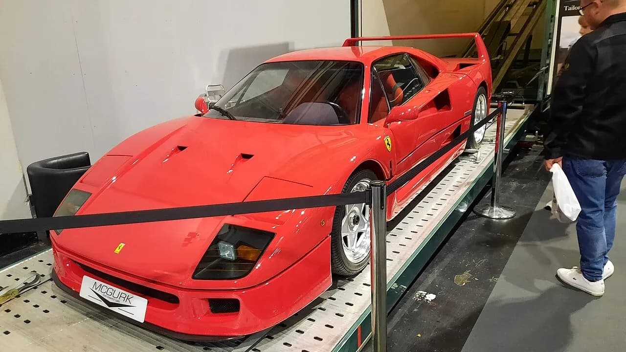 F40, Porsche 959, and McLaren F1: technical comparison of three icons